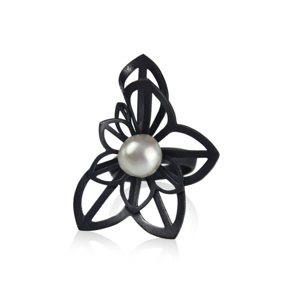 anise origami ring with pearl
