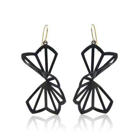 hyacinth fold earrings with 18k gold french wires